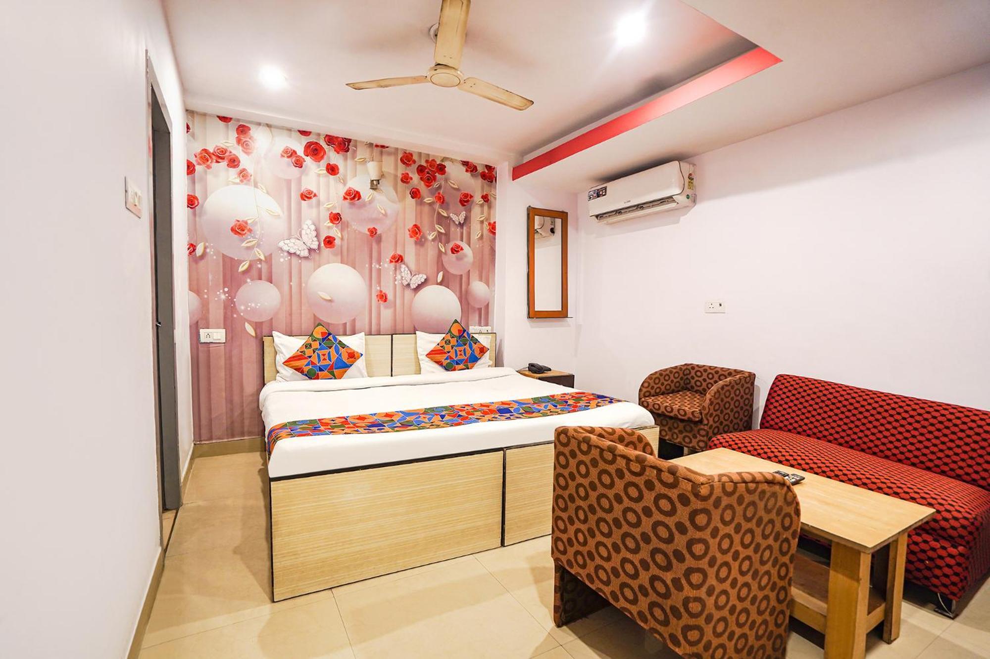 Fabexpress R Inn - Nr Prayagraj Railway Station Muthiganj Dış mekan fotoğraf