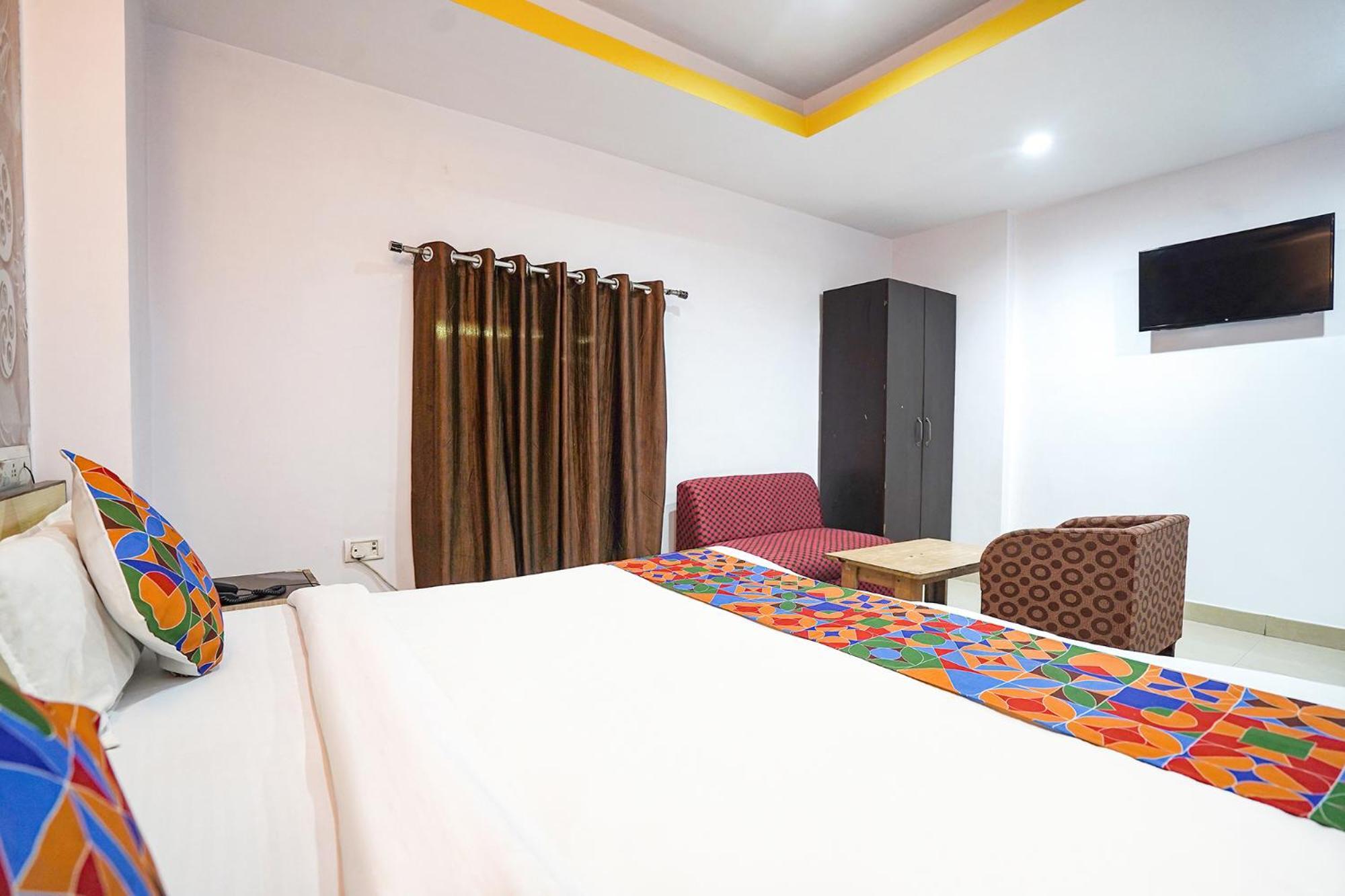 Fabexpress R Inn - Nr Prayagraj Railway Station Muthiganj Dış mekan fotoğraf