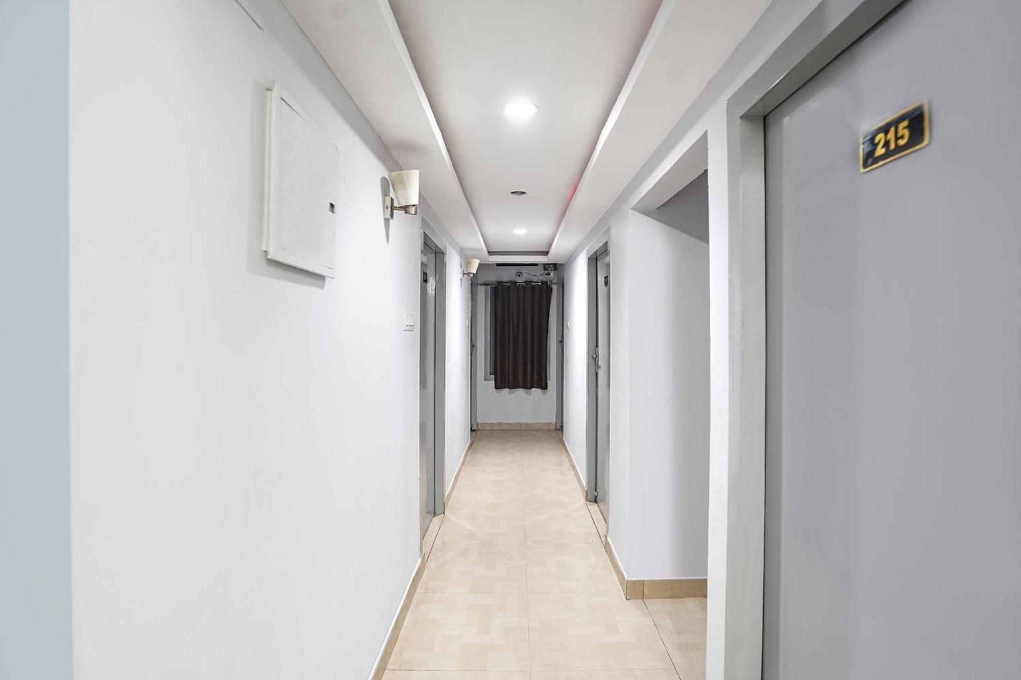 Fabexpress R Inn - Nr Prayagraj Railway Station Muthiganj Dış mekan fotoğraf